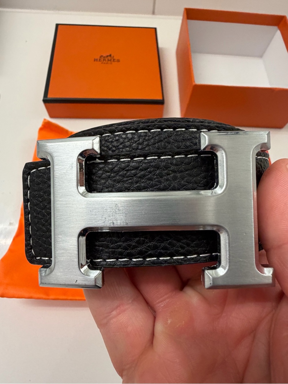 Men's Black Leather Belt with Silver H Buckle - Picture 4 of 14
